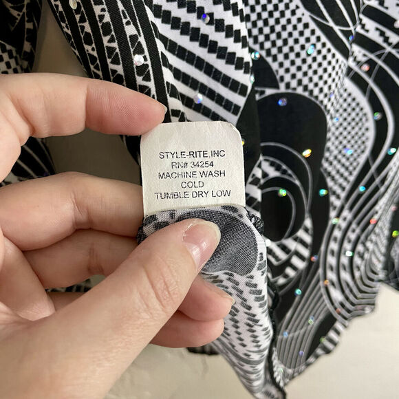 Vintage All Hours Size Small Top - 80s 90s Black White Sequined Graphic - Picture 8 of 9